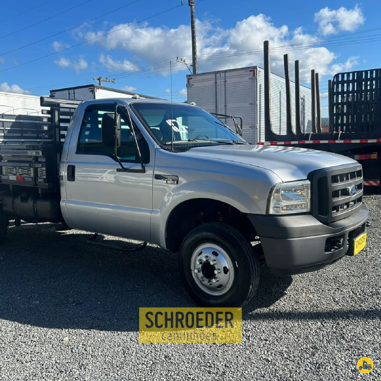 CAMINHAO FORD F4000 Carga Seca 3/4 4x2 Schroeder Caminhões ITUPORANGA SANTA CATARINA SC